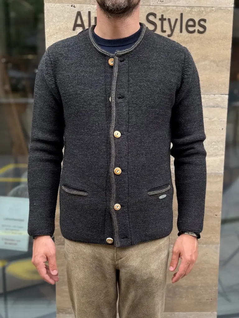 Maddox Strickjacke - Hausstein in anthrazit